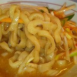 グル グル シロヘビ ヌードル - 