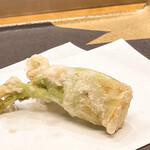 田ざわ - タラの芽