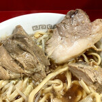 ラーメン二郎 - 豚は2つ