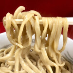 ラーメン二郎 - モチモチ麺ウマし！