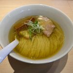RAMEN RS 改 - 鶏出汁艶塩（680円）
