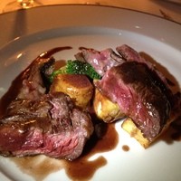 RESTAURANT DAZZLE - 和牛リブロース　ペッパーソースで