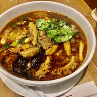個室中華 頤和園 溜池山王店 - 
