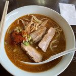 らーめん 三福 - 濃厚らー麺 大盛 350g 辛味入り 750円^ ^ コスパも満点です♪