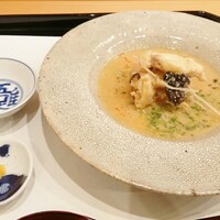 馬車道 大かわ - 鮟鱇、鮟肝スープ