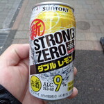 ラーメン二郎 - たまには一杯やりながら行くか！