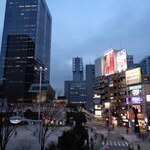 ラーメン二郎 - 私の品川オフィスがこの中にある