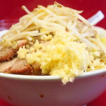 ラーメン二郎 - ラーメン小＋ニンニク多め＋青ネギ