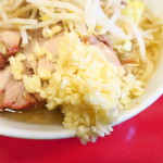 ラーメン二郎 - ニンニク多め