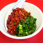 ラーメン二郎 - 待ってる間にカスタマイズ♪