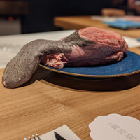 肉割烹 岡田前 - 