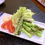 十八番 - アスパラ焼き。