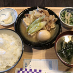 家庭料理　かわじ - ♪豚バラの肉どうふ定食￥700