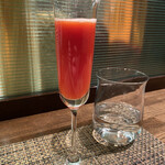 パッソ・ア・パッソ - 赤ピーマンのジュース