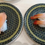 はま寿司 - サーモン、甘エビ各100円