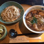 Seizou Moto Chokubaijo Teuchi Juuwari Soba Dokoro Tanzawa Soba - 牡蠣そばともりそば小盛り