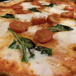 ラ・ピッコラ・ターヴォラ - 