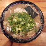 無鉄砲 - とんこつチャーシュー大盛（上から）