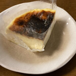 ボーノボーノ - バスクチーズケーキ