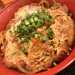 居酒屋もっこり - タレ染みシミ系のカツ丼！美味しかった！