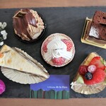 ラ・ブランシュ・ド・ラ・エ - 