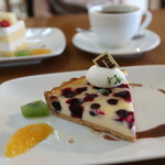 ラ・ブランシュ・ド・ラ・エ - 