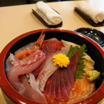 鮨 肴舞 - ランチ海鮮丼千円時