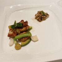 カントニーズ 燕 - 