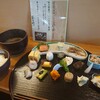 Iitokoro - 味な盆盛り 1,200円(税別)