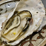 鮨 心白 - 奥松島の蒸し牡蠣　あまりに旨くて帰宅後即注文しました