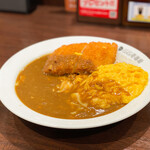 CoCo壱番屋 - 料理写真:チキンカツチーズ300㌘スクランブルエッグ☆