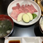 焼肉 鼎豐 - おまかせカルビ定食