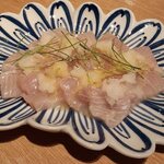 蕎麦屋 にこら - 平目の昆布〆 冷製かぶら蒸し添え