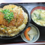 Ume don - 【カツ丼　６５０円】