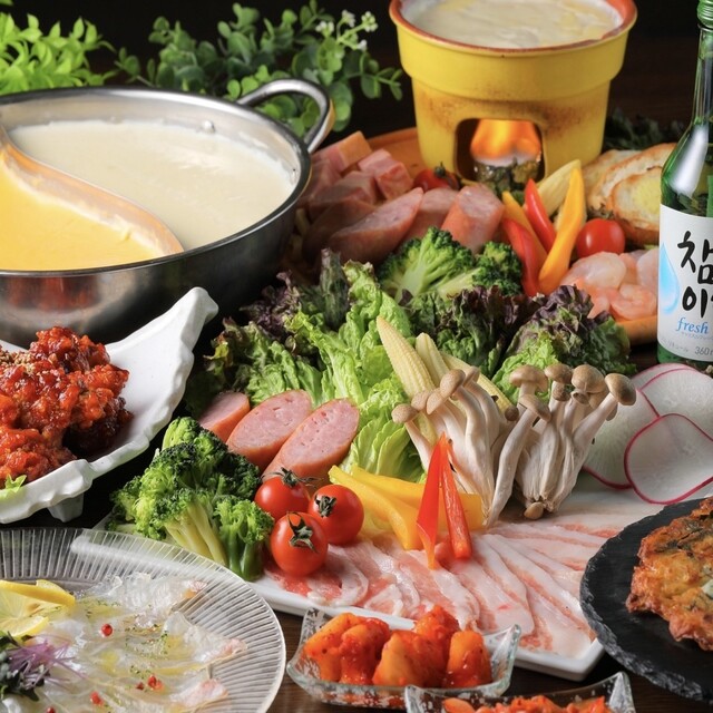 チーズタッカルビ チーズフォンデュ 肉バル Yokubalu 姫路駅前店 ヨクバル 山陽姫路 ダイニングバー 食べログ