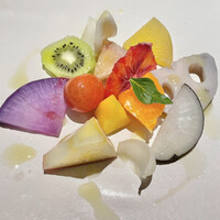 ラ・ボンヌターブル - 