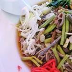 ウィンドー - 「冷し山菜そば」です②(9/6UP)