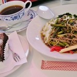 ウィンドー - 「冷し山菜そば＆紅茶･ケーキセット」です②(9/6UP)