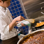 キッチンミルポワ - シェフ（移転前店舗にて）