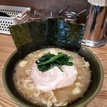 家系ラーメン 幸家 - 