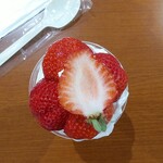 明城ファーム - いちごミニパフェ