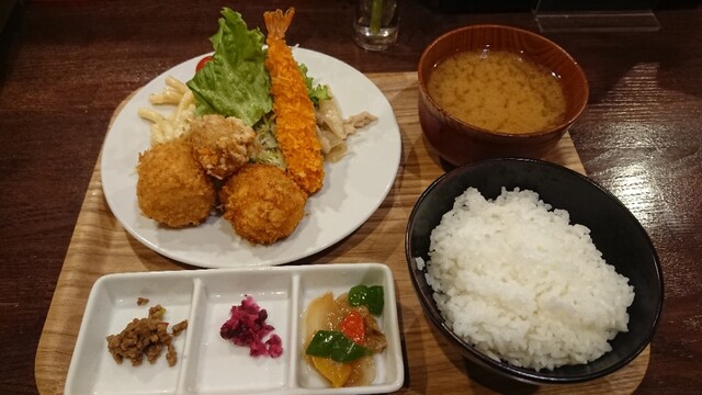 俵コロッケ四ツ谷さくらい 四ツ谷 コロッケ フライ 食べログ 俵コロッケ四ツ谷さくらい 四ツ谷 コロッケ フライ 食べログ