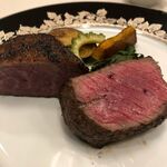 神戸牛炉釜炭焼ステーキ銀座一宮 - 神戸牛の赤身ステーキ