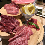 Wagyuu Houdaino Dendou Akihabara Nikuya Yokochou Yakiniku - 