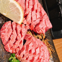 焼肉 にくなべ屋 神戸びいどろ 北野坂店 - 
