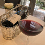 ソンブルイユ TOKYO - パテアンクルートにあわせた赤