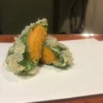 江戸前晋作 - 雲丹の大葉巻き