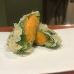 江戸前晋作 - 雲丹の大葉巻き