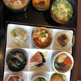 個室あり 芦屋でおすすめの居酒屋をご紹介 食べログ 個室あり 芦屋でおすすめの居酒屋をご紹介 食べログ