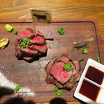 Niku Barugyu- - 2021年の｢アニバーサリーコース｣希少部位赤身肉グリルと熟成赤身肉のBefore & After